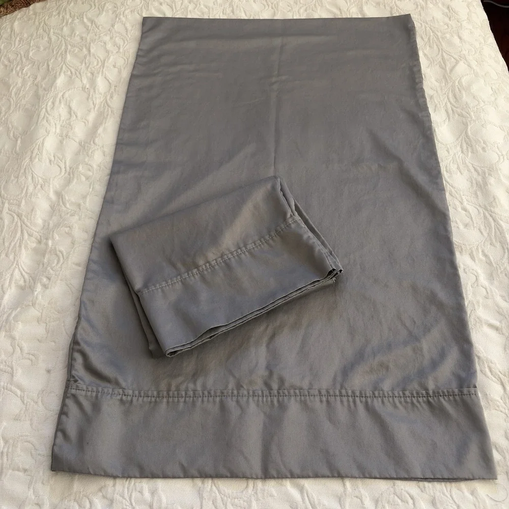 Hotel Signature Sateen 400 TC Gray Pillowcases Queen 100% Egyptian Cotton